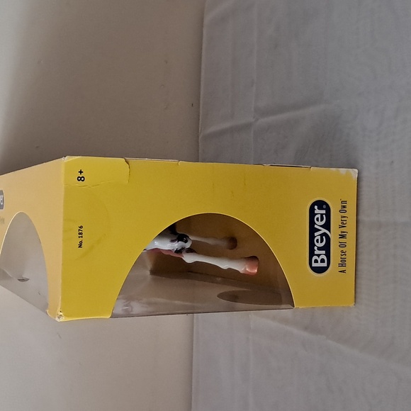 Breyer Spectre Halloween Traditional Model #1876 Glows In The Dark - Picture 6 of 13